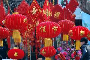 春節期間手機磕破導致無法使用，應該怎么辦？